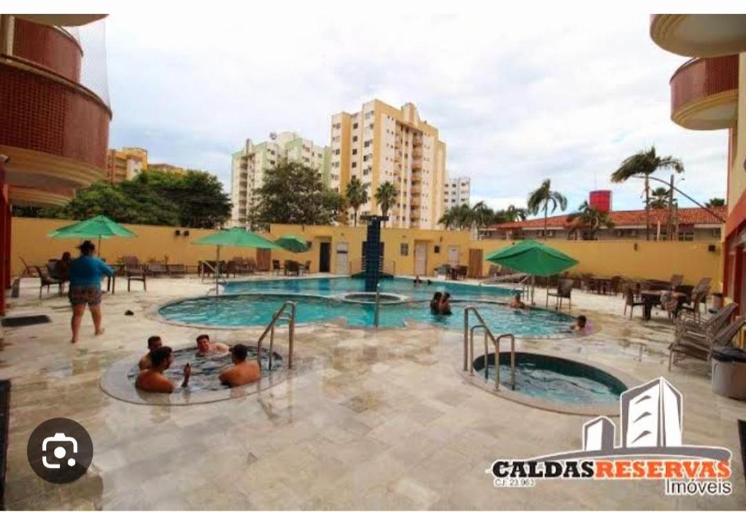 Mobiliado Com Area De Lazer * Caldas Novas